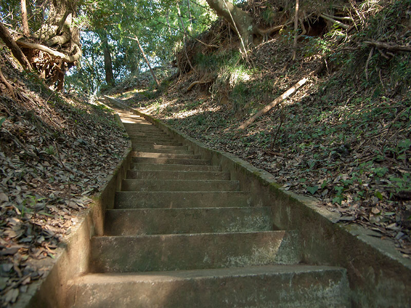 愛宕神社へ続く階段