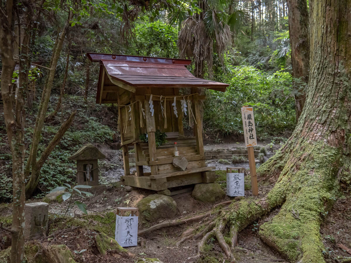厳島神社の社殿