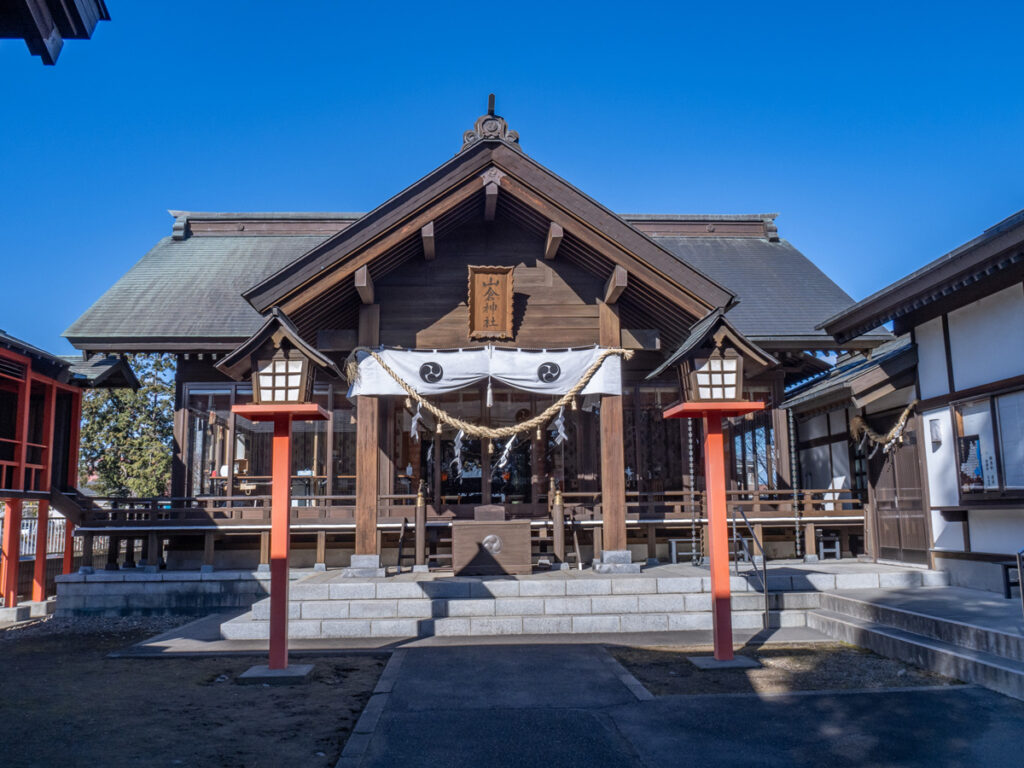 山倉神社